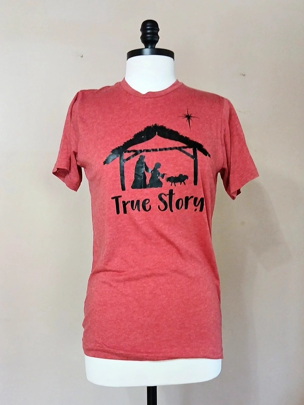 True Story Graphic Short Sleeve Tee in Red Like New